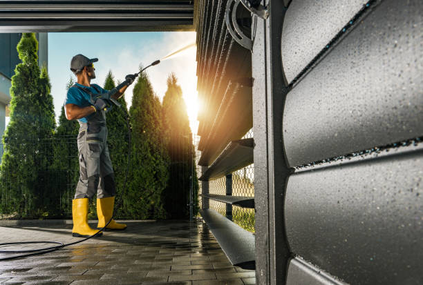 Best Animal Enclosure Cleaning  in Socastee, SC